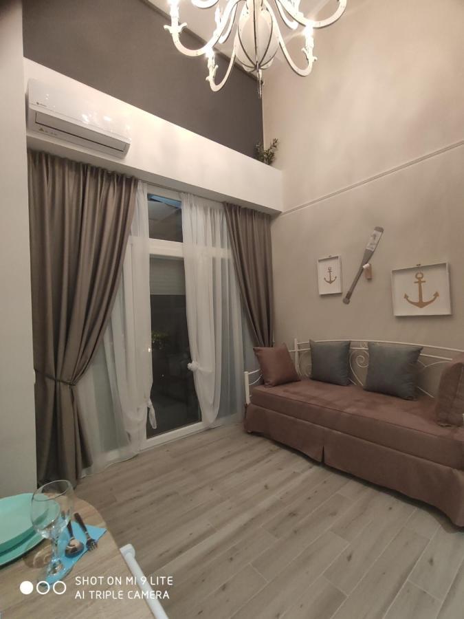 Kamares Suites Nea Kallikrateia Exterior photo